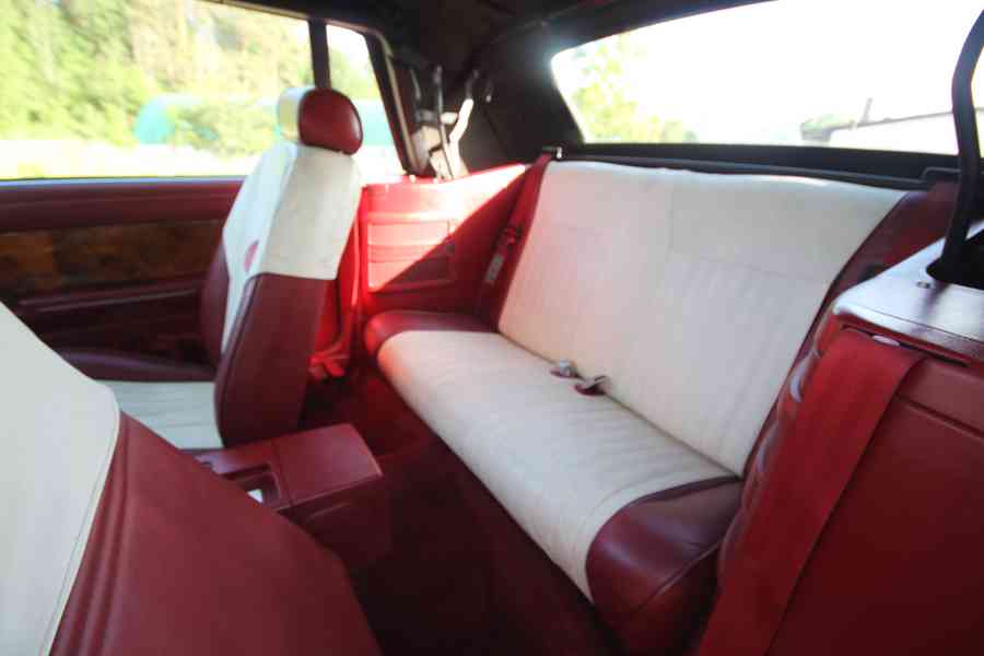 Oldtimer Ford Excalibur Cabrio - foto 9