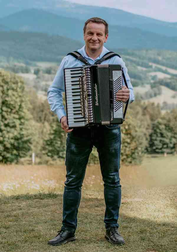 Nabídka vystoupení harmonikáře - foto 3