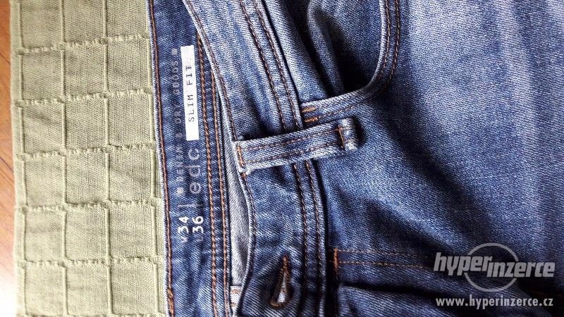 Nové jeans - foto 3