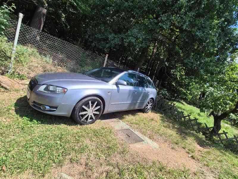 Audi A4 2,0   b7 - foto 1