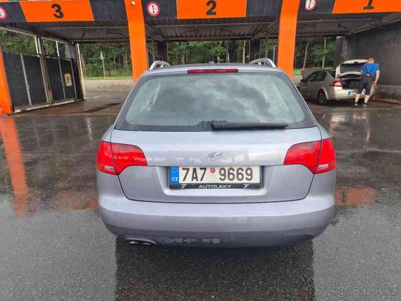 Audi A4 2,0   b7 - foto 5