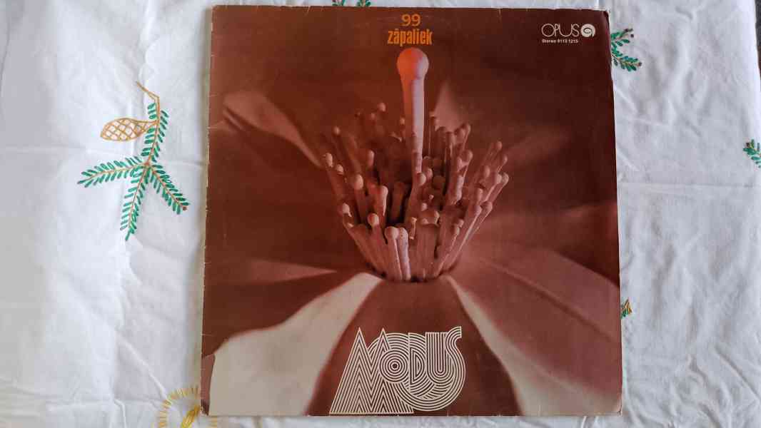 LP vinylové desky Gong, 99 Zápaliek, Kroky F. Janečka a Kim  - foto 2