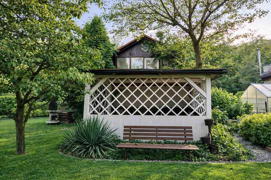 Prodej chatky 2+1 s pergolou a bazénem v Roztokách - foto 18