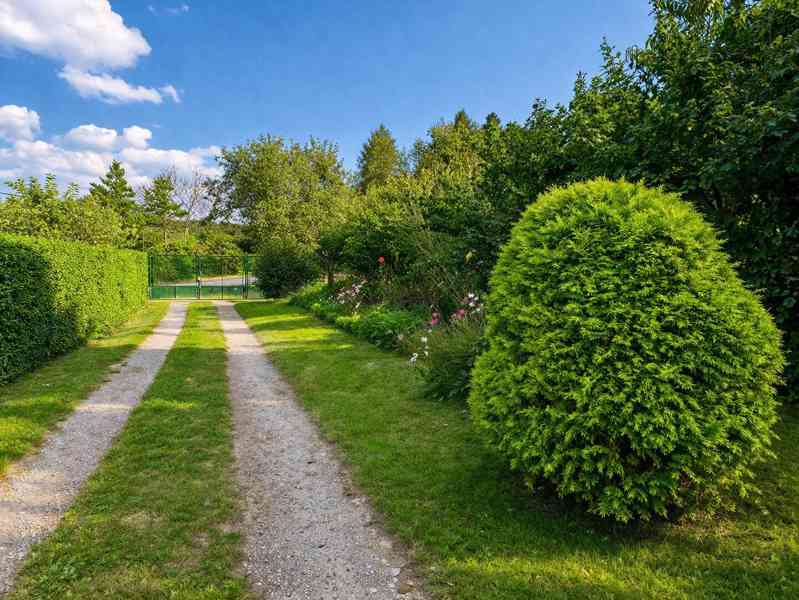 Prodej chatky 2+1 s pergolou a bazénem v Roztokách - foto 26