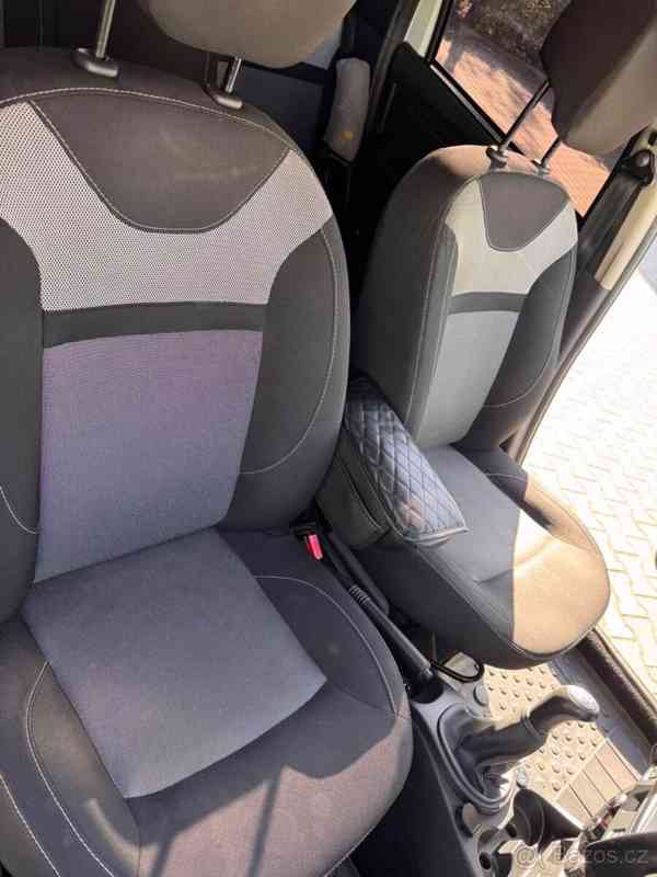 Dacia Duster 1,6   palivo BA+LPG - foto 10