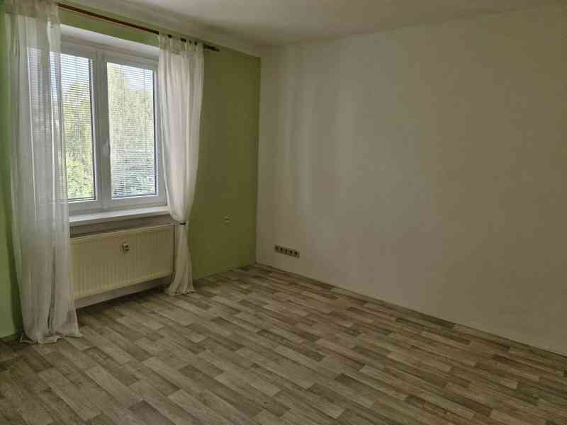 Pronájem bytu 1+1 Pardubice - foto 2