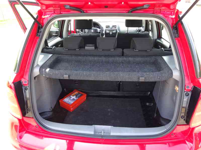 Suzuki SX4 1.6i r.v.2014 1.Maj.serv.kníž.ČR - foto 14