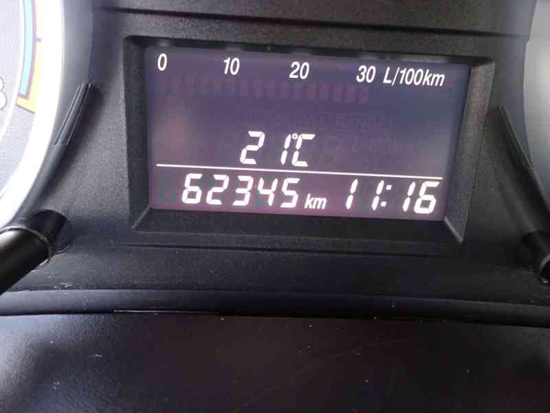 Suzuki SX4 1.6i r.v.2014 1.Maj.serv.kníž.ČR - foto 7