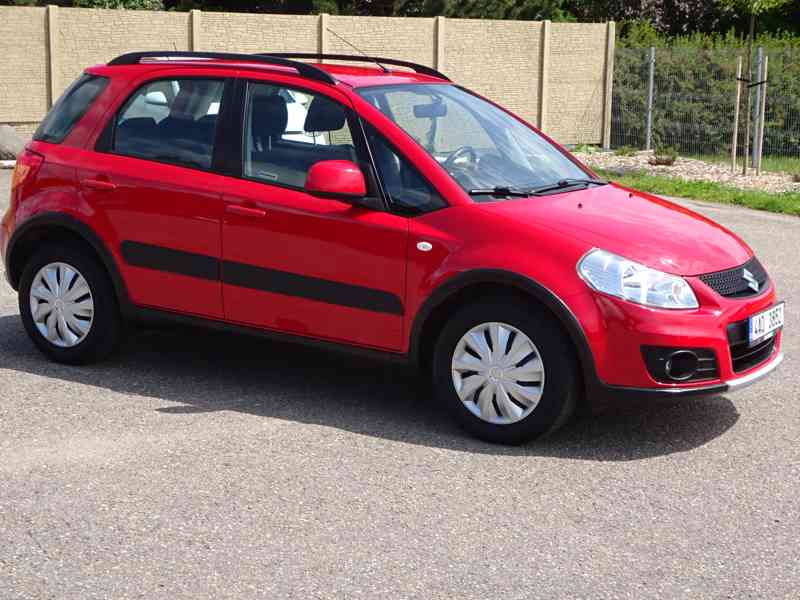 Suzuki SX4 1.6i r.v.2014 1.Maj.serv.kníž.ČR - foto 2