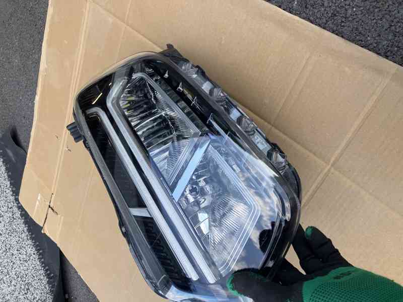 predni svetlo svetla dacia Duster ll 2 lift 21-24 - foto 9