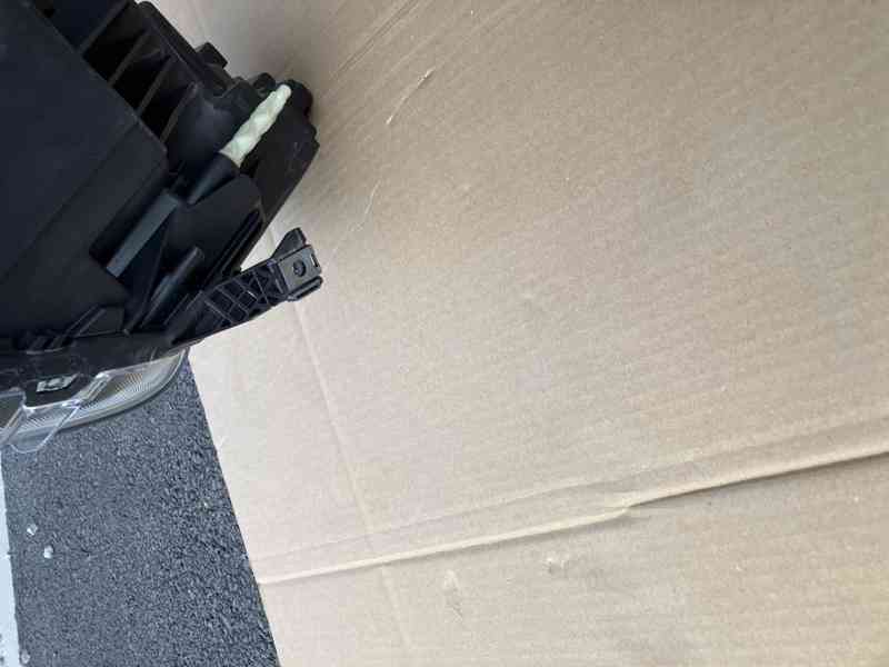 predni svetlo svetla dacia Duster ll 2 lift 21-24 - foto 8