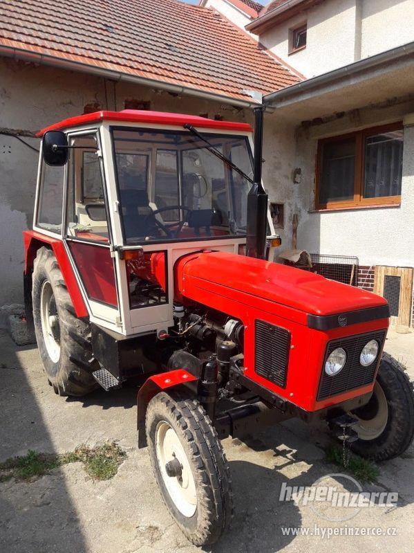 Traktor 5711 - foto 2
