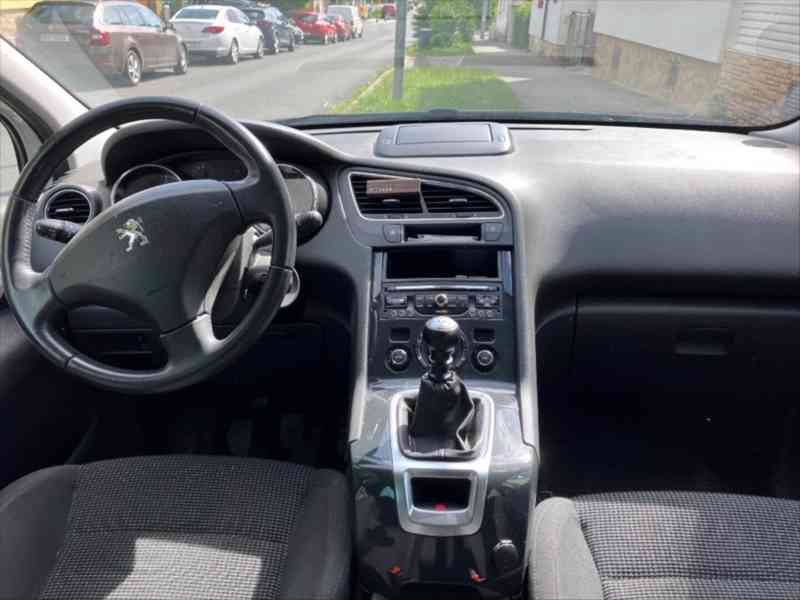 Peugeot 5008 2,0 HDi 110 kW, r.v. 2015, super s - foto 3