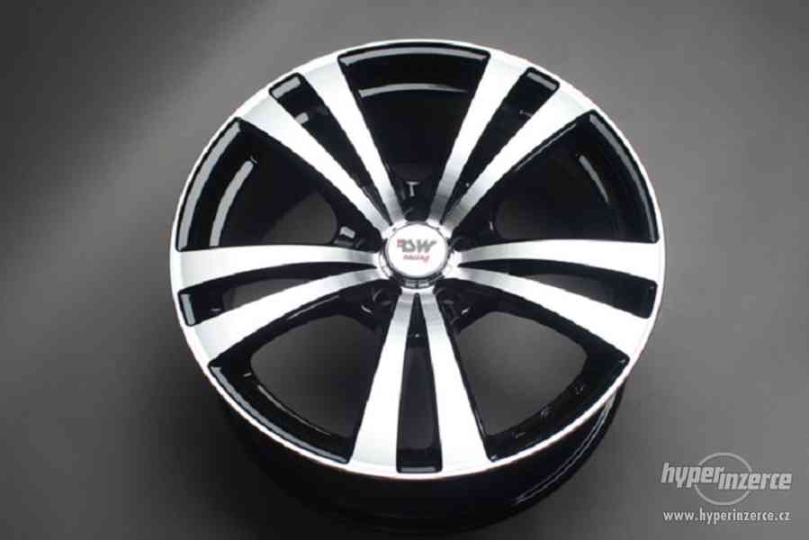 Nové 17" 5x100/112/114,3 RSW Racing