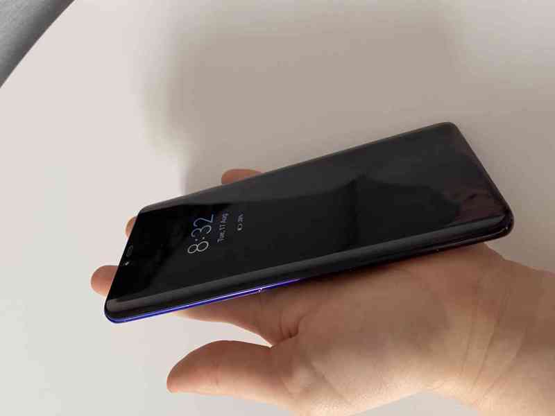 Huawei Mate 20 Pro (Twilight farba) - foto 3