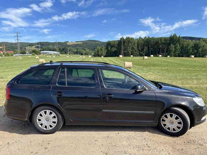 Škoda Octavia 2 1.6 TDI 77kw - foto 3