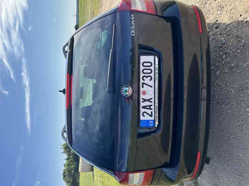 Škoda Octavia 2 1.6 TDI 77kw - foto 4