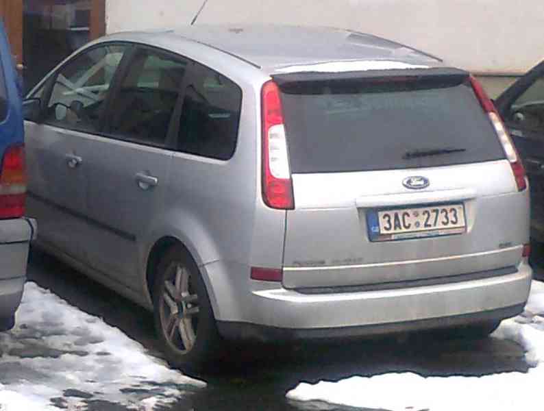 Ford C-MAX r.v. 2005, platný TP, platná STK, závada motoru - foto 3