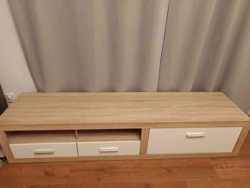 Obývací stěna dub sonoma bílá - foto 7