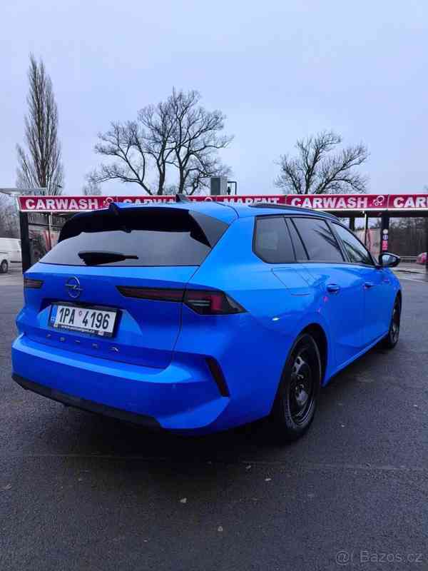 Opel Astra 1,2   96kw MT6 - foto 8