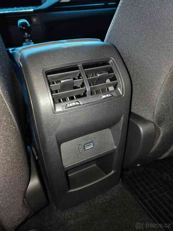 Opel Astra 1,2   96kw MT6 - foto 15