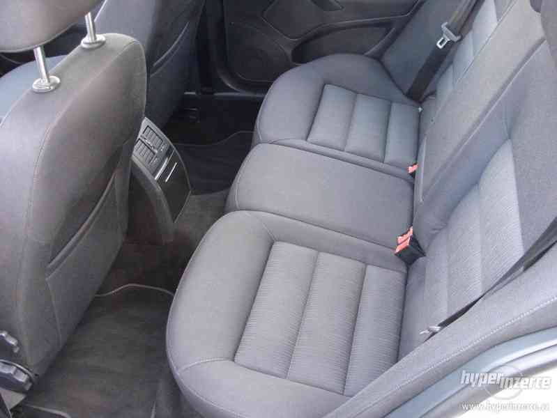 Škoda Octavia 1.9 TDI Combi r.v.2005 (AUTOMAT) - foto 11