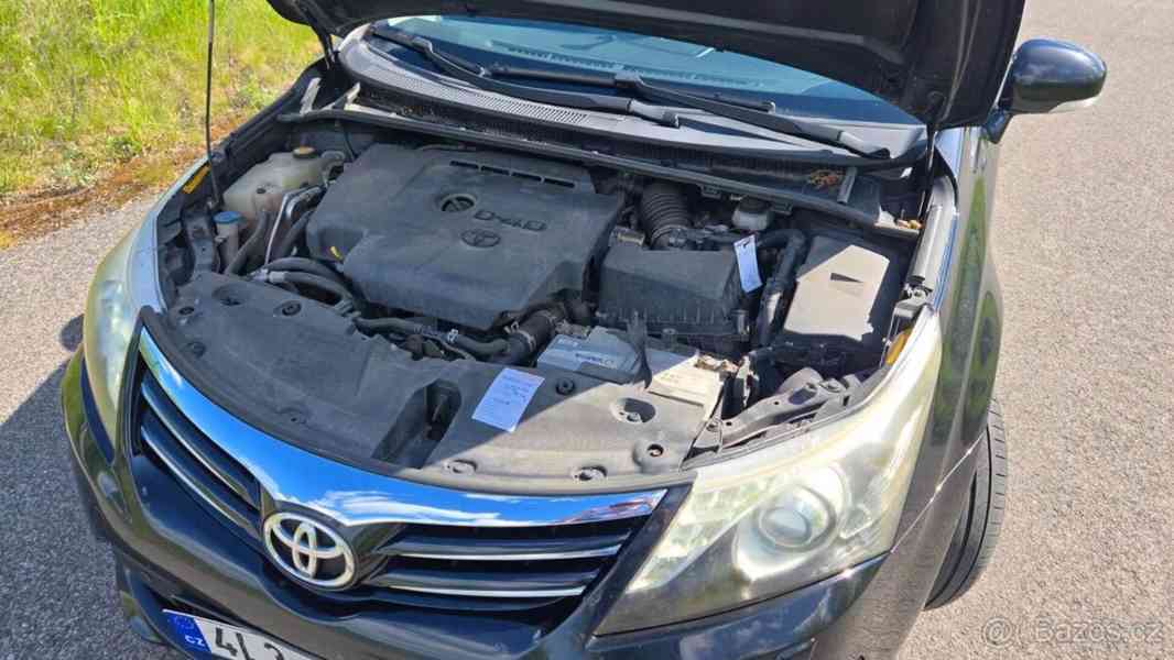 Toyota Avensis 2,0 TDI nafta - foto 10