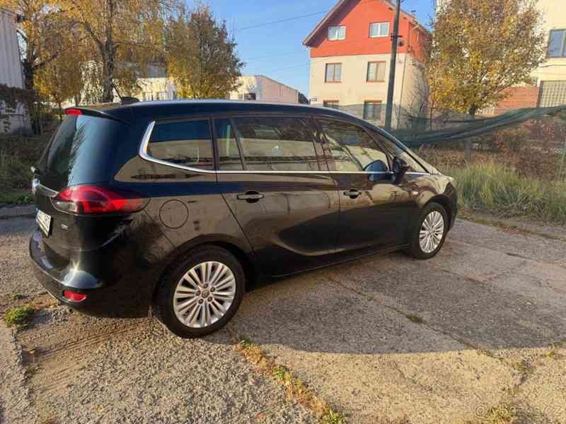 Opel Zafira 2,0   C 125kW automat - foto 2