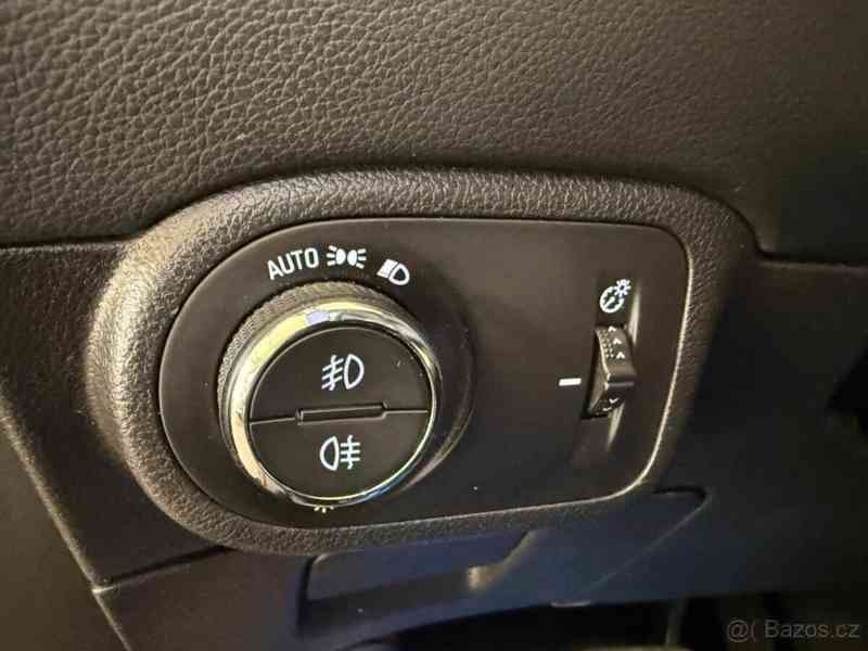 Opel Zafira 2,0   C 125kW automat - foto 20