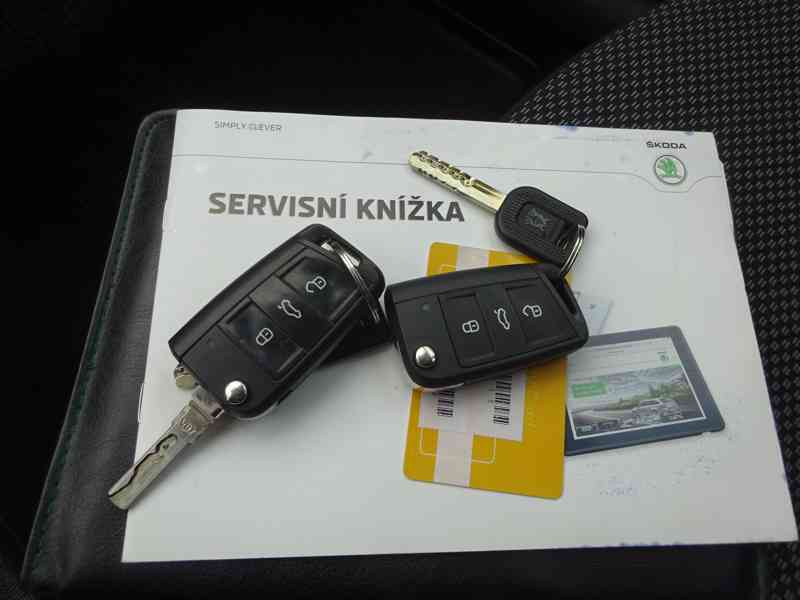 Škoda Octavia 2.0 TDI r.v.2016 el.serviska 110 kw (DPH) - foto 17