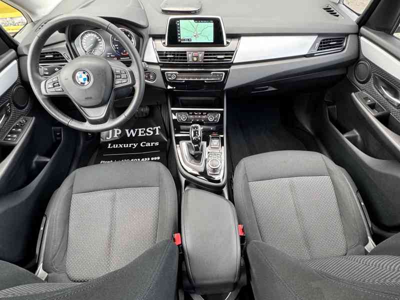 BMW 218d Automat,LED,KeyLess,Navi,Vyhř.Sedačky,El. kufr,zimK - foto 13