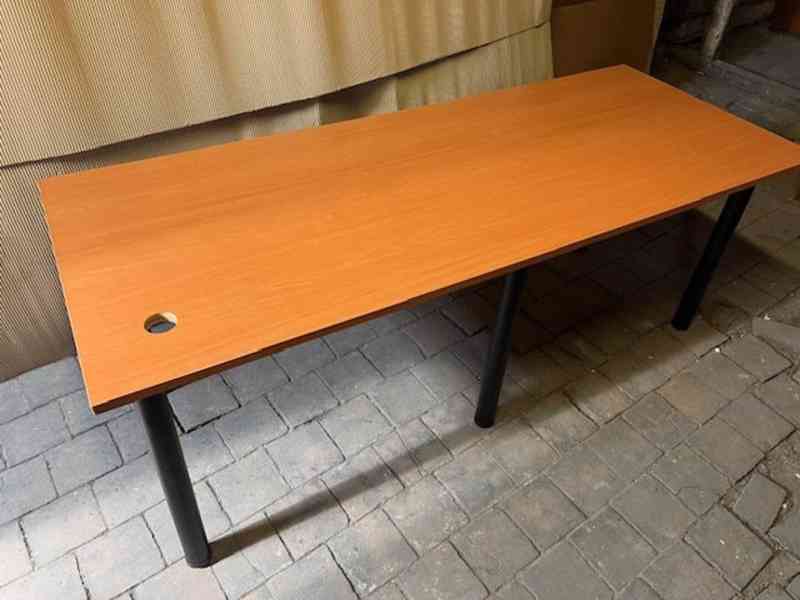 Kancelářský stůl - foto 1