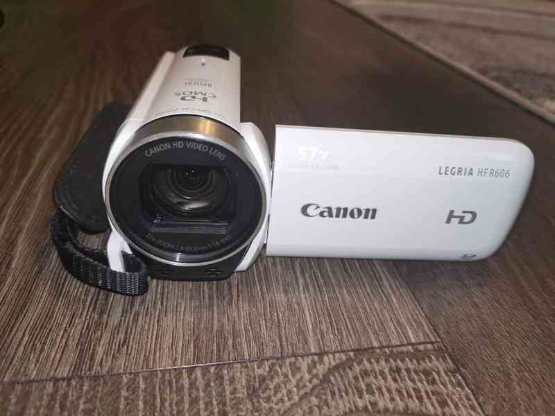Videokamera Canon Legria HF R606 bílá + příslušenství - foto 2