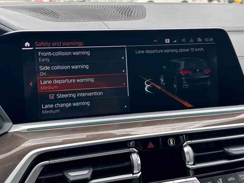 BMW X5 xDrive30D G05 | 210 kW | TOP výbava | odpočet DPH - foto 25