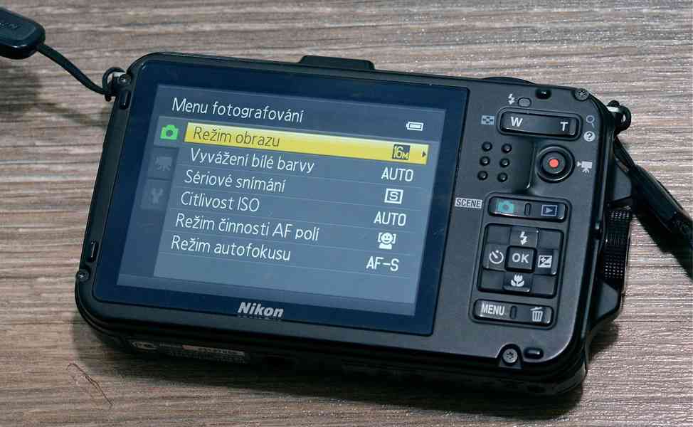 Nikon COOLPIX AW100 *Vodotěsný do 10m*Full HDV*GPS - foto 7