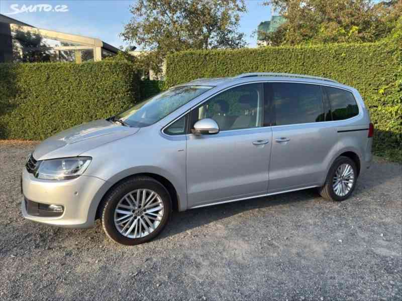 Volkswagen Sharan 2,0 TDI - foto 6