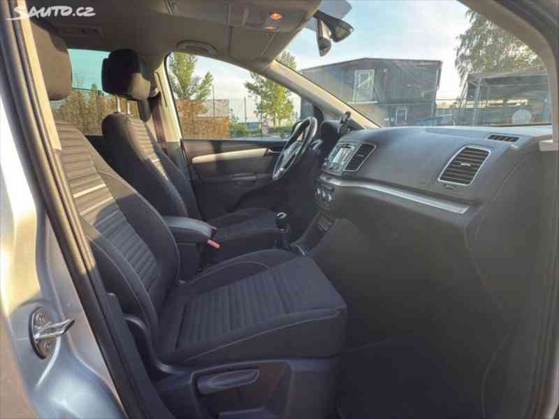 Volkswagen Sharan 2,0 TDI - foto 10