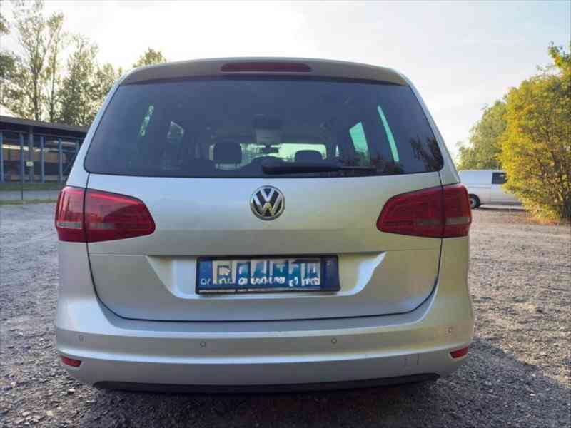 Volkswagen Sharan 2,0 TDI - foto 9