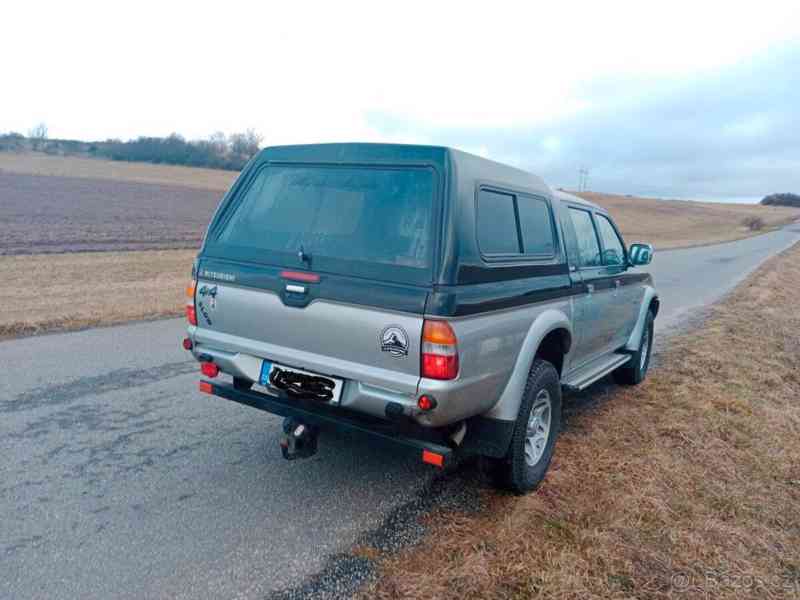 Mitsubishi L200 2,5   73 kW top původní stav - foto 16