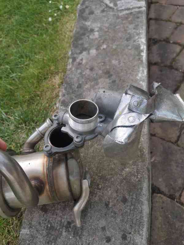  EGR ventil 04L131512BQ – originál MAHLE, plně funkční, Octa - foto 3