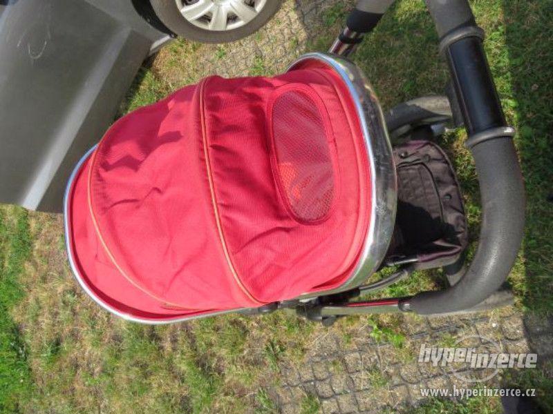 Červený kočárek iCandy - foto 11