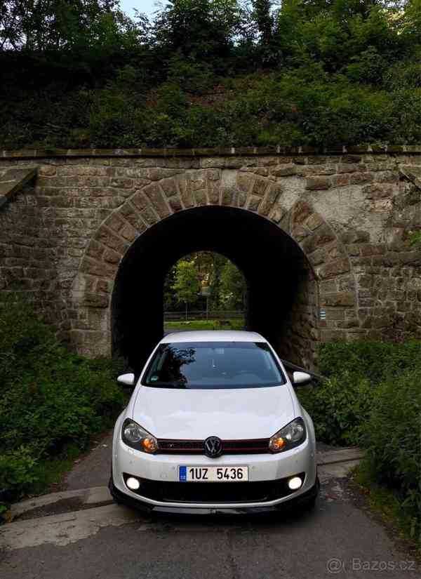 Volkswagen Golf 2,0   6 STAGE 1 - foto 1