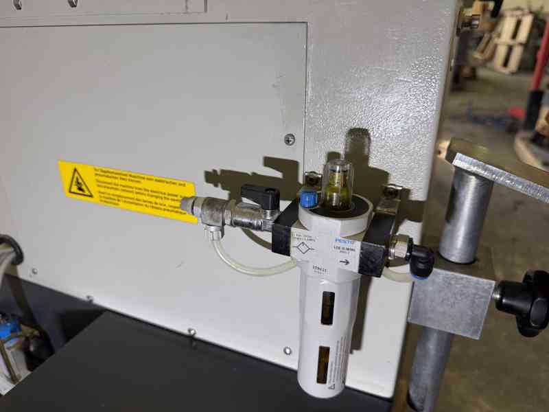 elumatec TS 161/30 Stolní pila  - foto 10