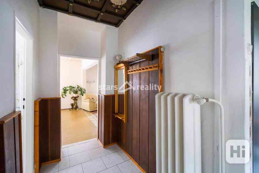 Prodej rodinného domu 5+2,1010 m2, Praha - Dolní Chabry - foto 2