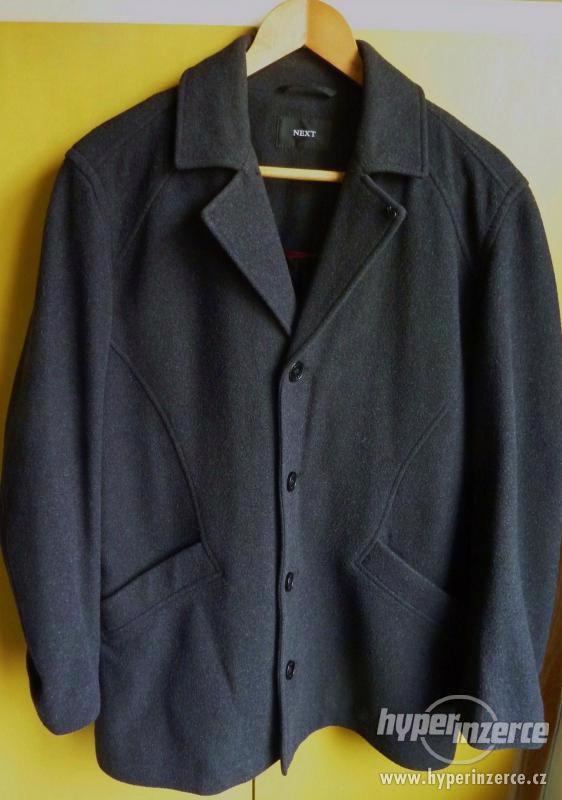 NEXT šedočerný krátký kabát  vel. L  /50/ - foto 1