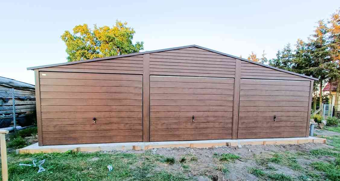 Plechová garáž 9x6m sedlová střecha 3x výklopná vrata TS258 - foto 5