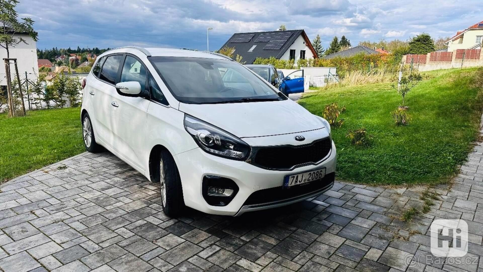 Kia Carens 1,7 - foto 1