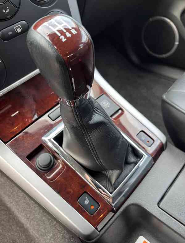 Suzuki Grand Vitara 2.0i Comfort+ benzín 103kw - foto 18