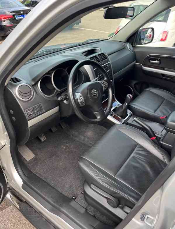 Suzuki Grand Vitara 2.0i Comfort+ benzín 103kw - foto 9