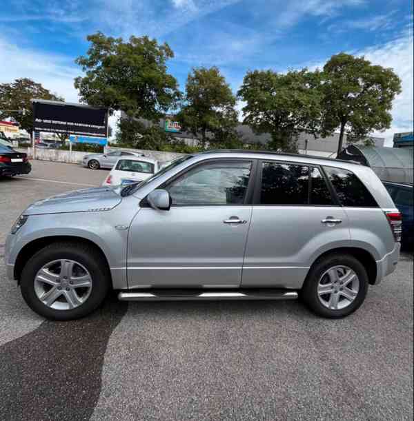 Suzuki Grand Vitara 2.0i Comfort+ benzín 103kw - foto 4